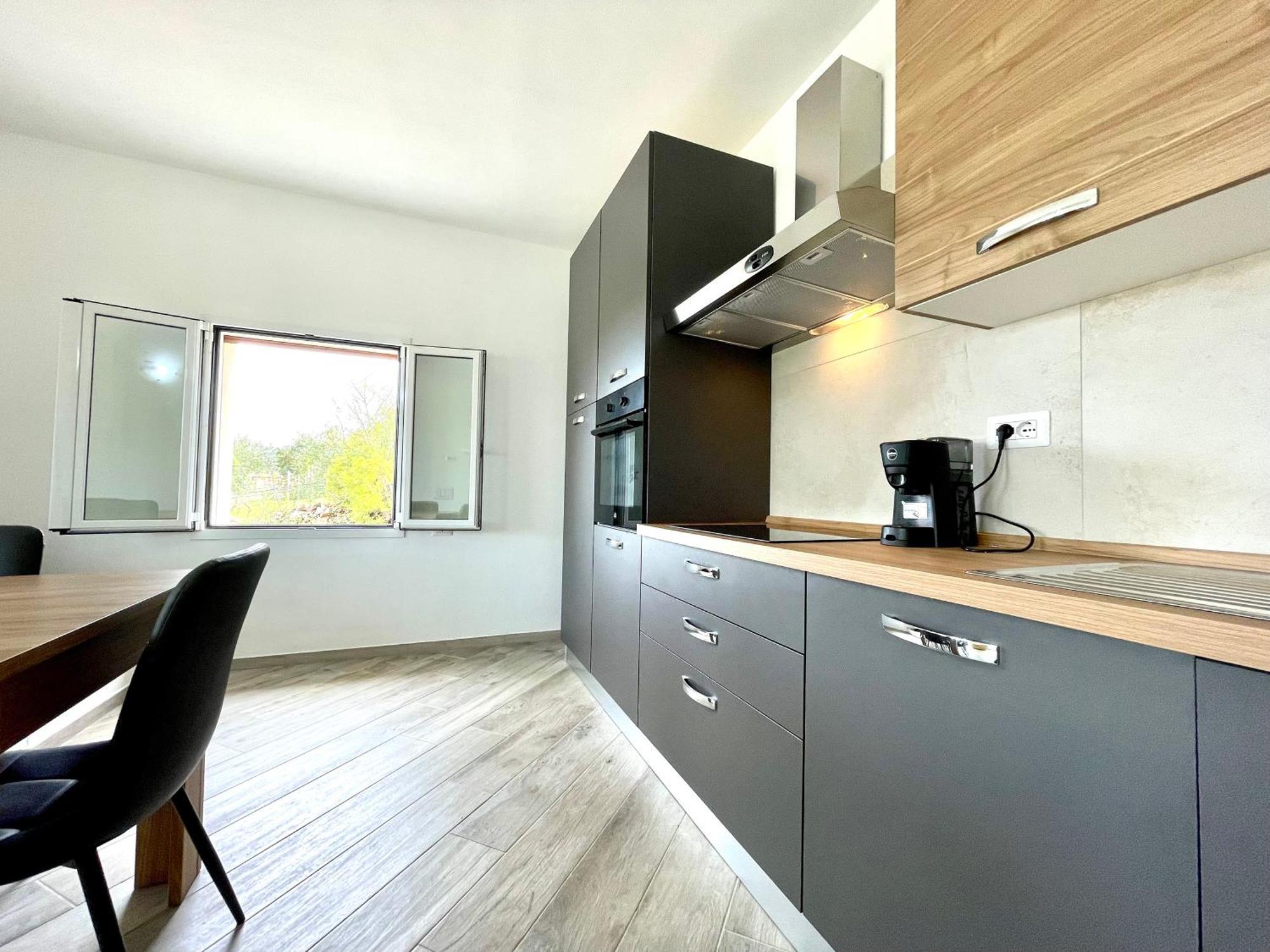 Apartment House *